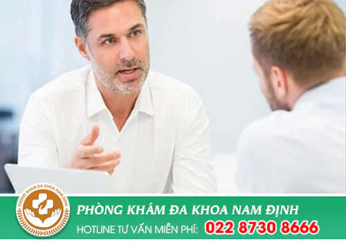 Các triệu chứng ban đầu của bệnh sùi mào gà
